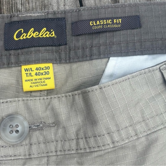 Cabela's Beige Classic Fit Cargo Pants with Durable Design 40x30 - Picture 4 of 7